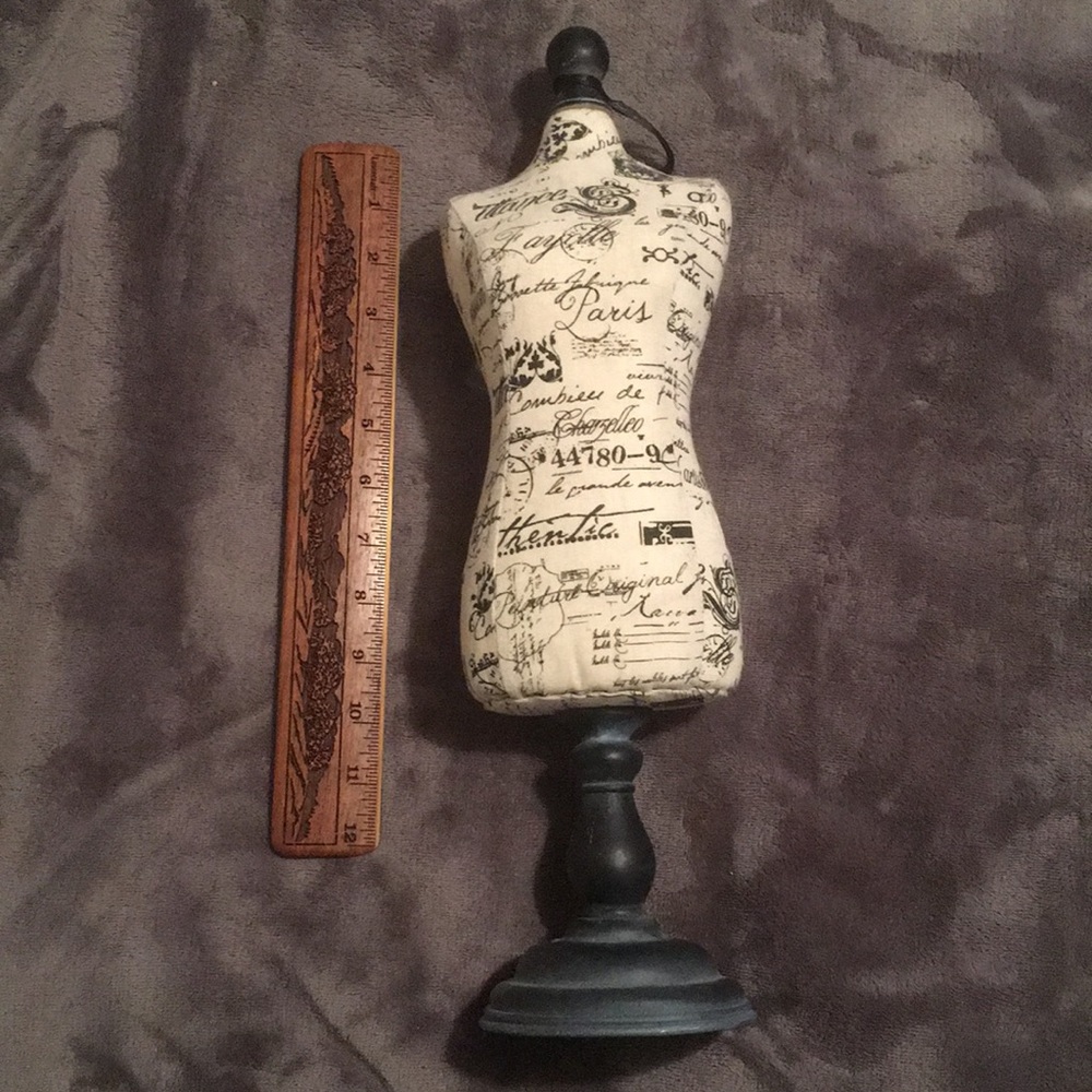 Small dress form